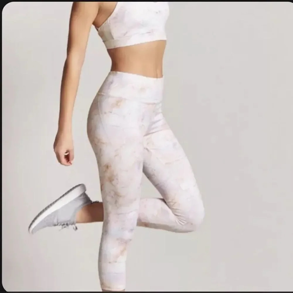 Forever21 marble print workout cropped leggings